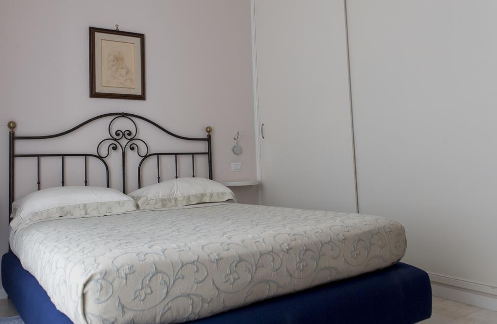 Appartement Casa San Carlo à Naples Extérieur photo