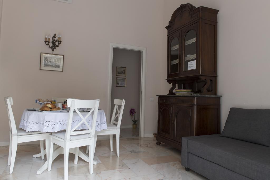 Appartement Casa San Carlo à Naples Extérieur photo